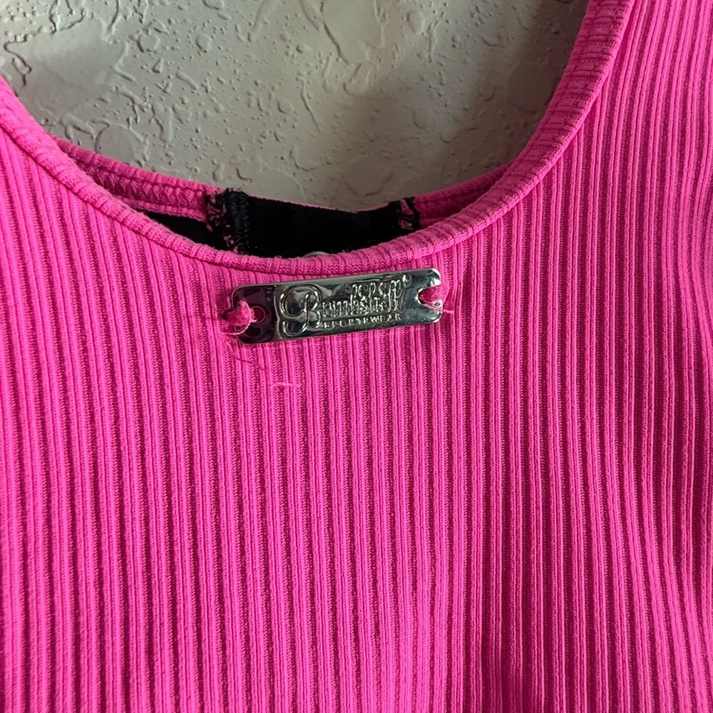 Bombshell Henley Top Size XS - Picture 8 of 8